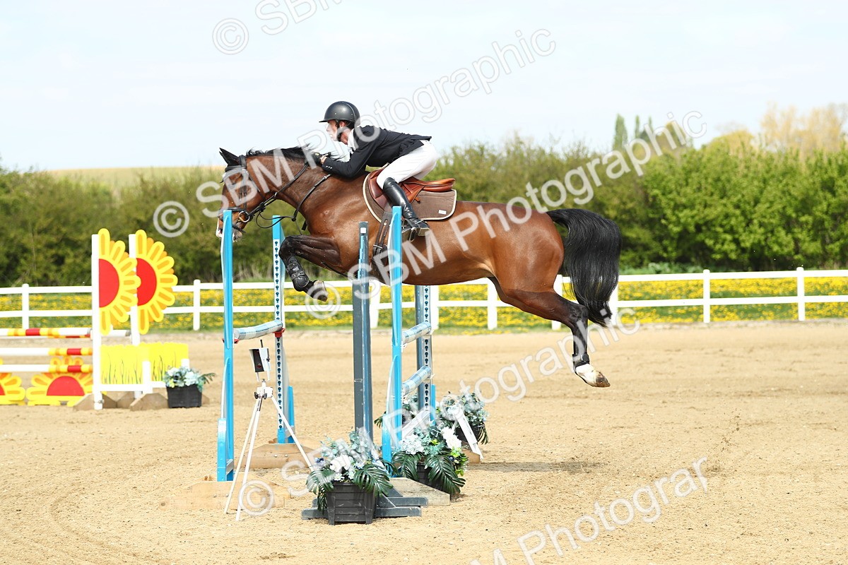 SBM_001257 - Class 5 - Senior Foxhunter 1.20m