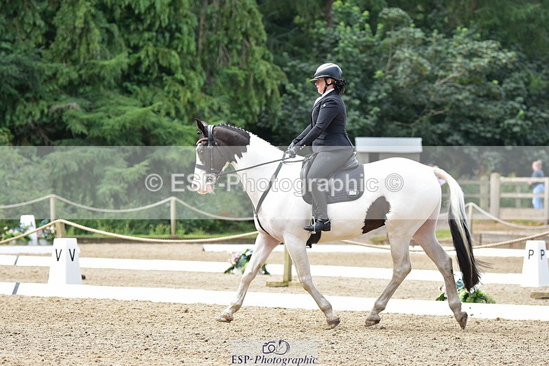 250719A-114408-05280 - 140-Paula.Tippett-Top.Hat.n.Tails