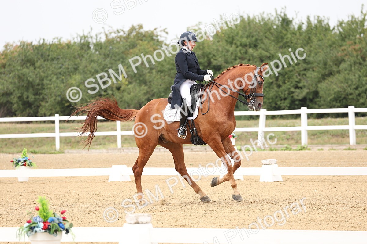 SBM_007048 - Class 9 - FEI INT I - 13.37-14.33