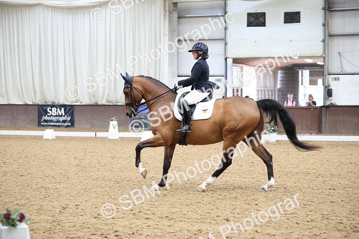 SBM_004059 - Class 8 - Advanced Medium 6 Silver