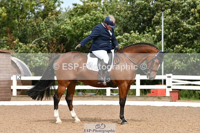 250906-112433-00995 - 041-Victoria.BradfordKenniford.flash.dancer