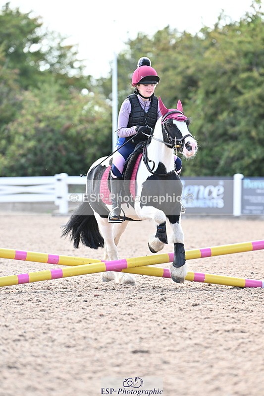 250821B-145050-00875 - Group D - Thomasina