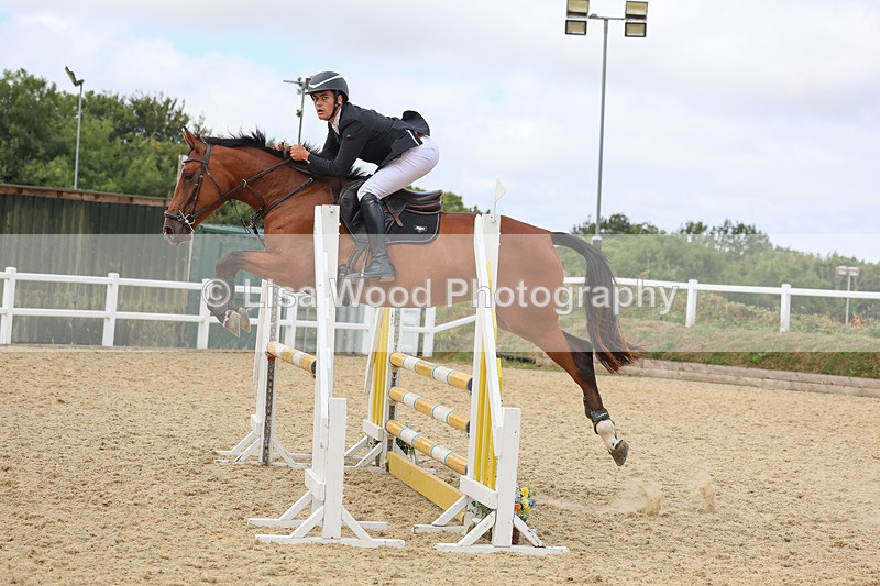 3E7A4827 - Class 4: Senior British Novice/90cm open