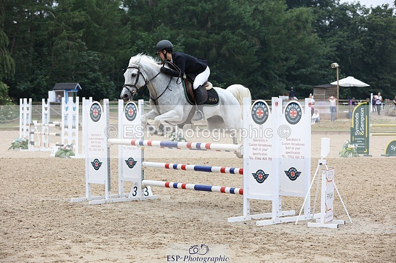 230618-100550-09933 - Cls 19 Pony Intro 1m