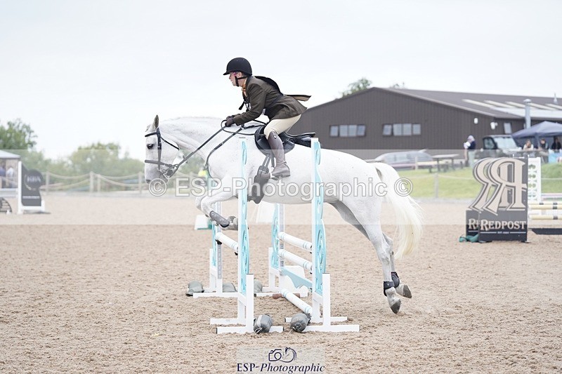 240831A-140516-04007 - 212-Kay.Webb-KILCAVAN.CLOVER