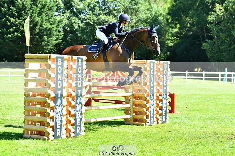 230707-110819-06584 - Cls 12 1.20m Open