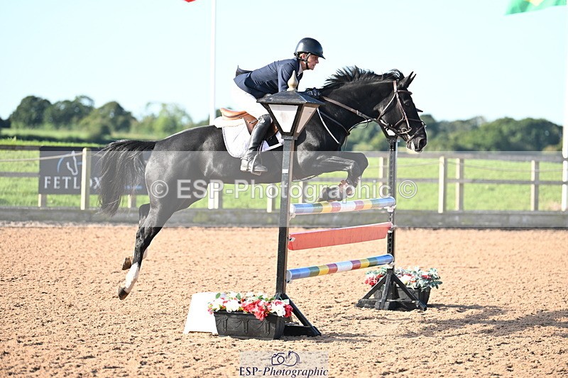 240913A-092011-03215 - Cls 13 Snr 1.05m & 1.10m Open