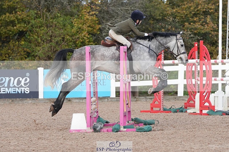 251025-103405-00084 - Chard 25th & 26th Oct BS Juniors/COH/Club/schools unaffiliated showjumping