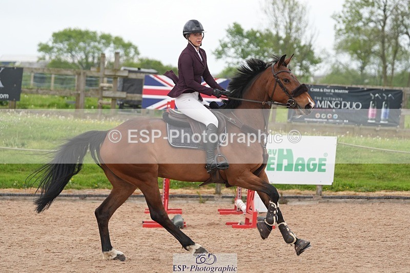 260508-091925-04572 - Cls 12 Snr Foxhunter