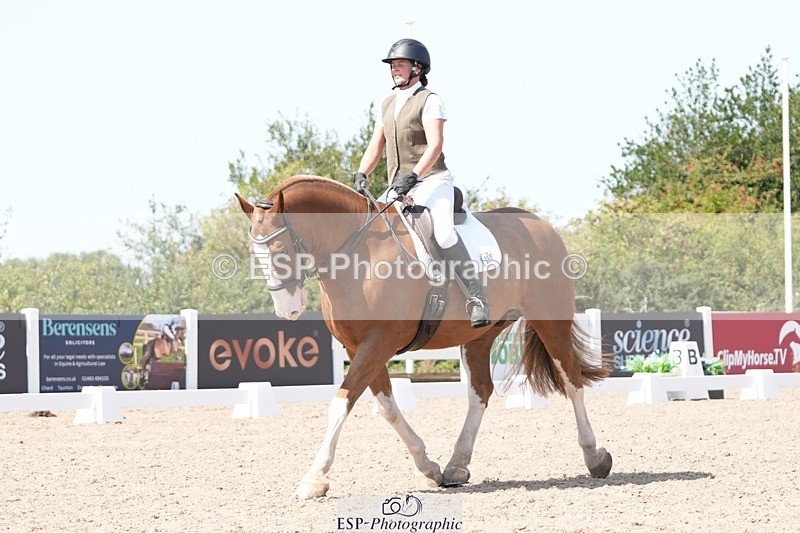 250817-141058-10605 - 048-Kirsty.ClackworthyStitch