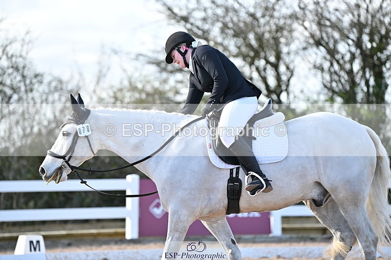 240324A-151349-04453 - Novice 27, 14.30 to 15.25