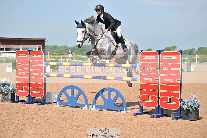 240512A-110146-17460 - Cls 48 National 1.30m Open