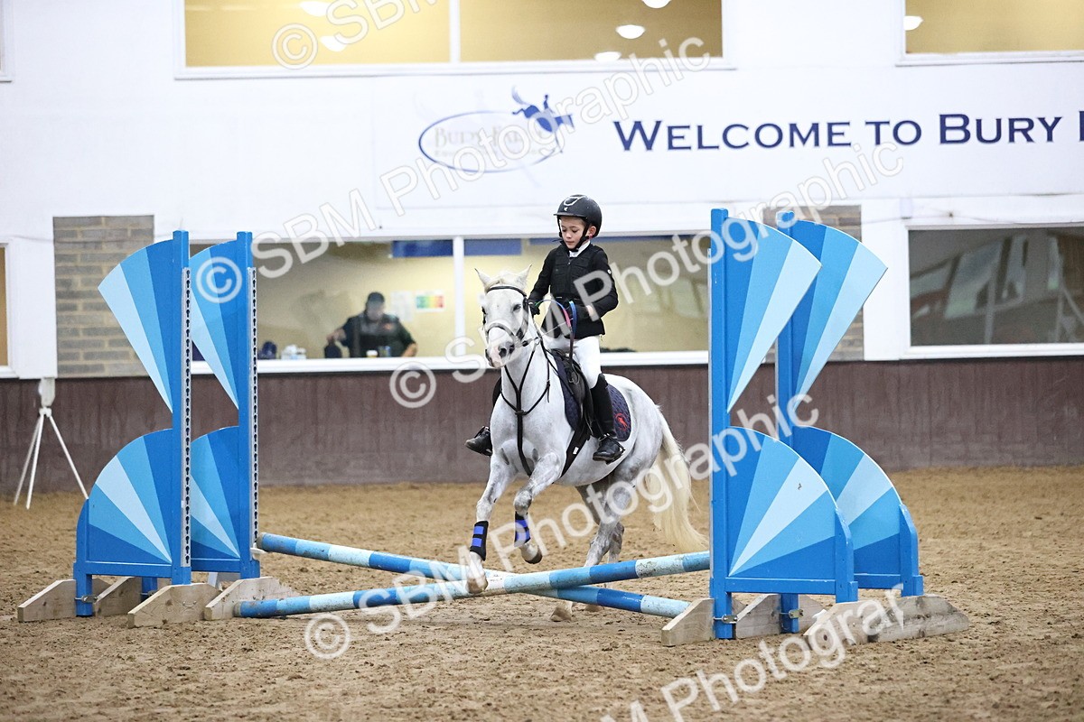 SBM_000066 - Class 1 - Fox Farriers 30cm