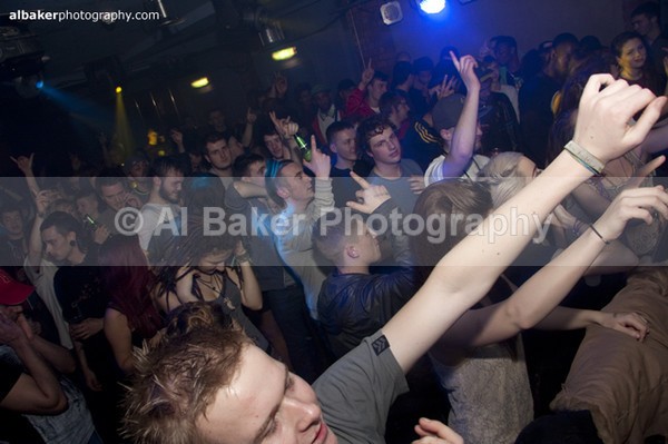 69 - Hit & Run @ factory251 19.12.11