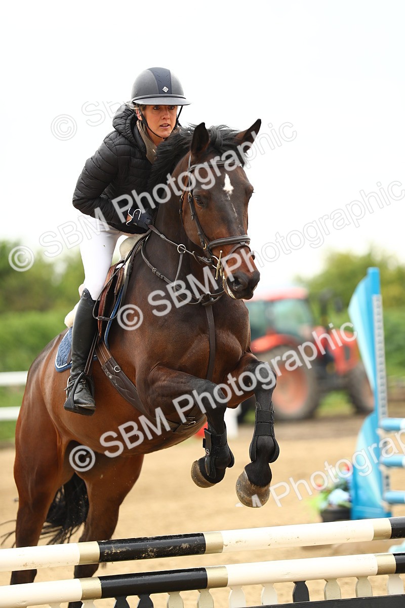 SBM_000110 - Class 1 - Clear Round - 80cm