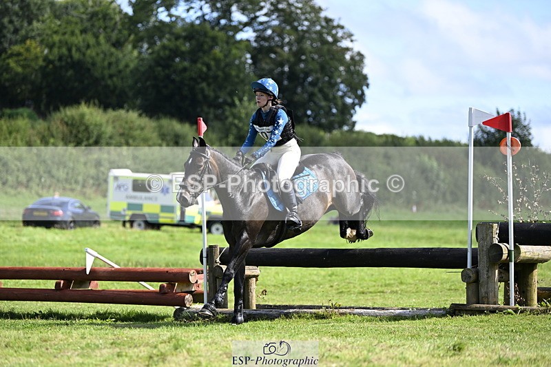 240811A-105352-01258 - 107-