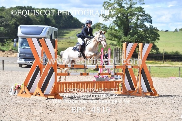 BPP_4516 - CLASS 21 SUN Pony Foxhunter/ 1.10m Open