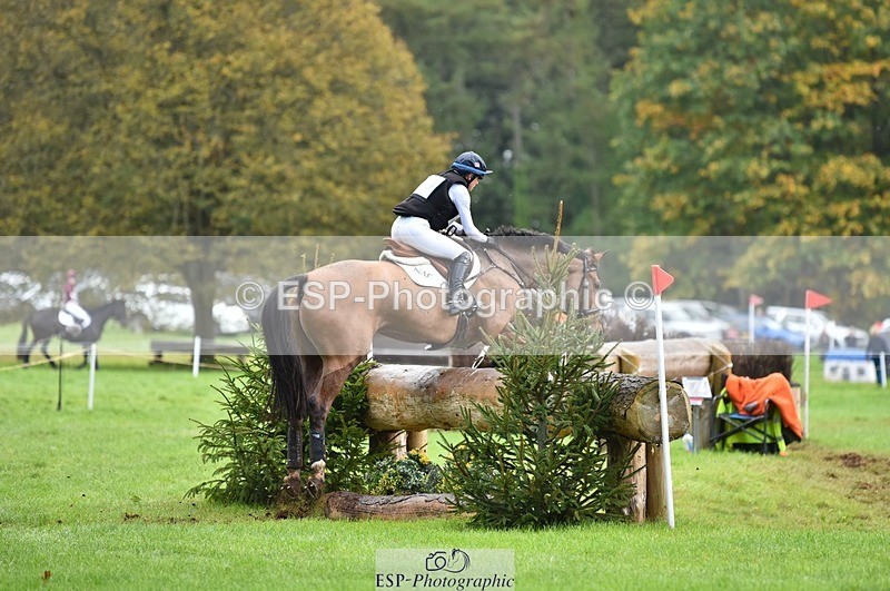 231022-133928-28896 - 330-TRINITY.THANKS.AWFULLY-Imogen.Gloag-XC