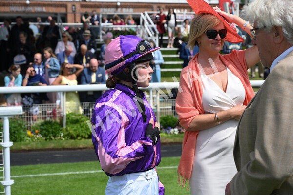 yr11062022r2-40 - Race 2 2.00pm Queen Mother's Cup