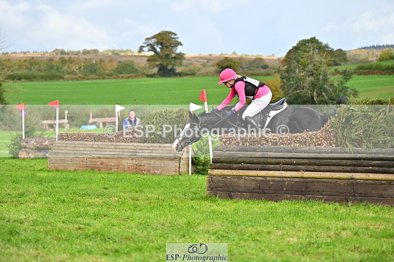 251025A-095455-16437 - D-326-Chloe.Williams