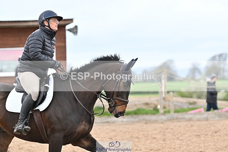 250414-113553-00592 - 90cm Round 1