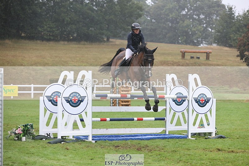 250830A-160536-07403 - Cls 17 Snr Foxhunter