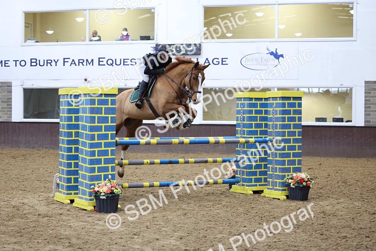 SBM_006687_Class 23 - Senior Newcomers - 110m Open - Cassie