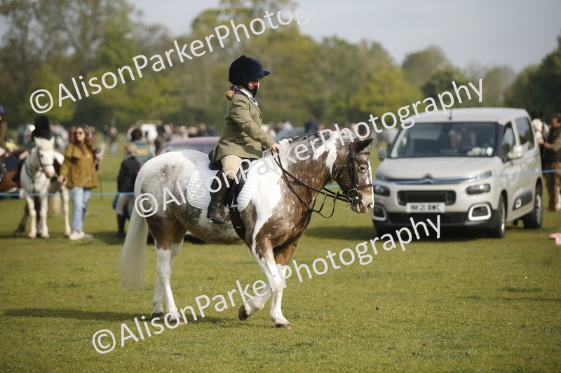 20260426-1030 - Class 1 - Mini Jumping - Lead rein or Assisted