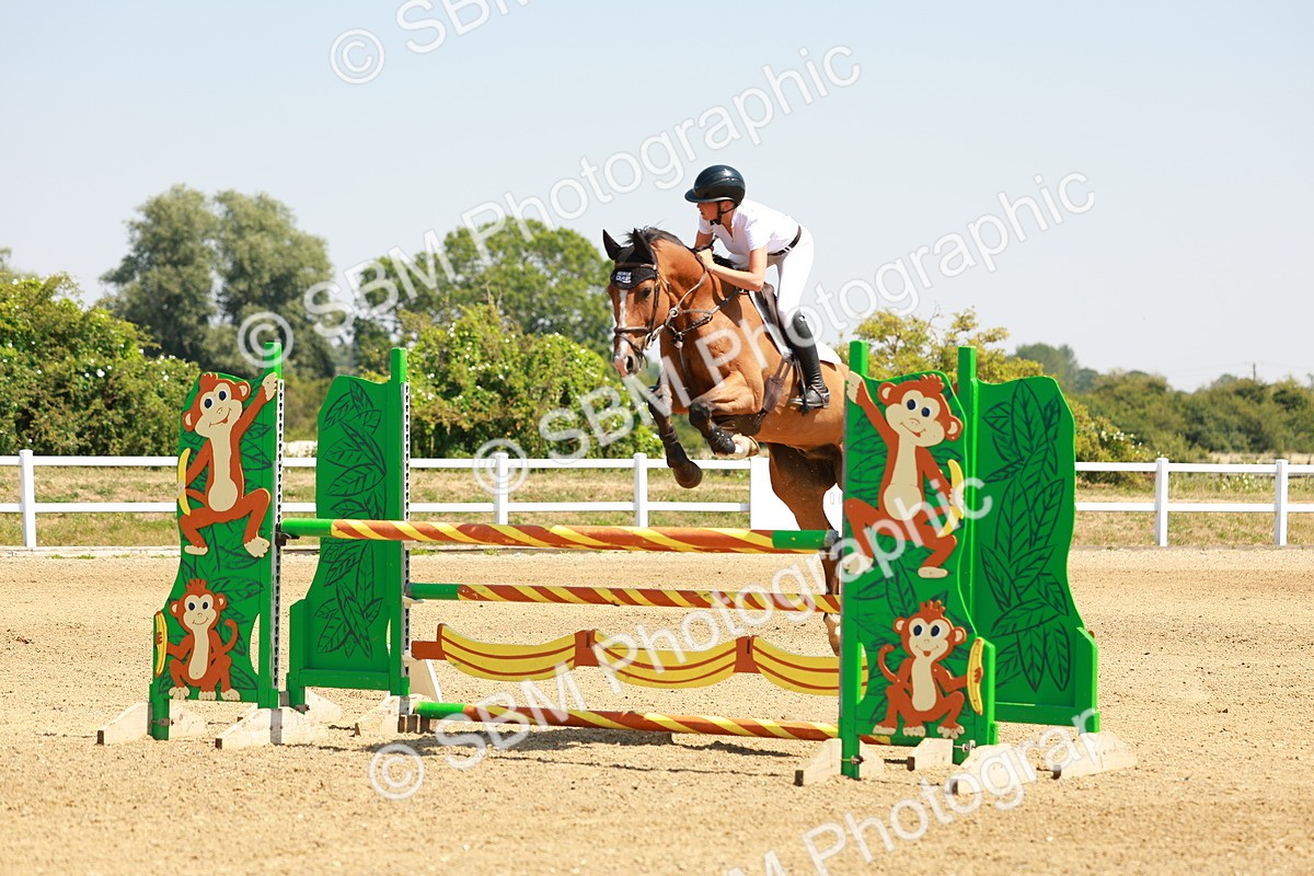 SBM_001332 - Class 4 - Senior Newcomers - 1.10m