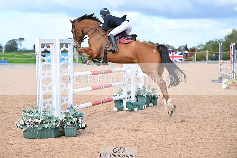 231014A-105745-04265 - Cls 18 Newcomers & 1.10m Open