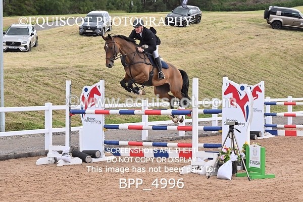 BPP_4996 - CLASS 7 THURS Redpost Equestrian Senior Foxhunter/1.20m Open