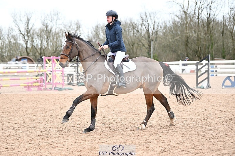 250112-113616-01083 - Cls 19 Snr 1.05m Open