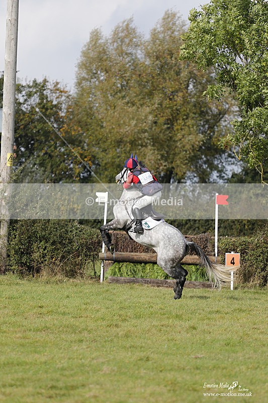  WWHT 171021 2973 - Intermediate (0.90m)  17/10/21