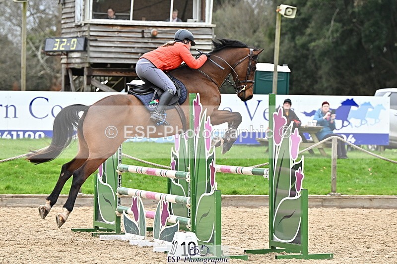 250201A-121927-00646 - Cls 02 Local Horse 100cm