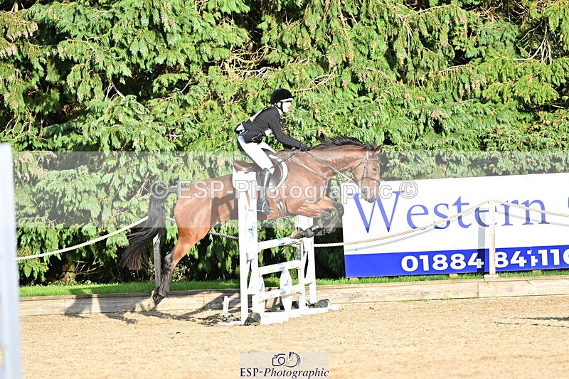 251005A-171900-05316 - Cls 11 Open 1m-1.05m