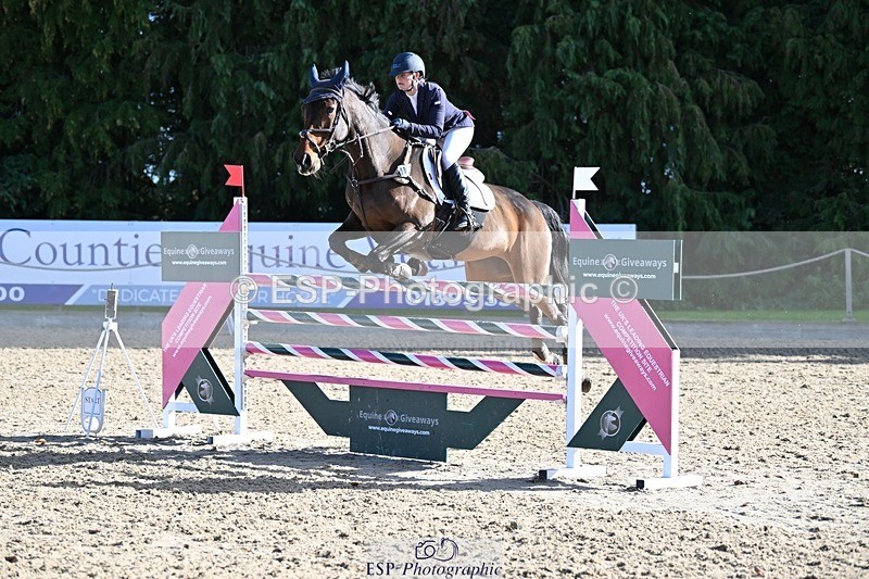 231022-114727-26452 - 312-HALVANNA.THE.LAST.SONG-Holly.Horton-SJ