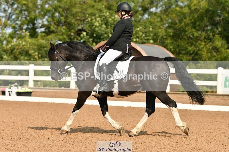 250817-102919-07889 - 169-Amber.HeywoodWalena.Rockocoko