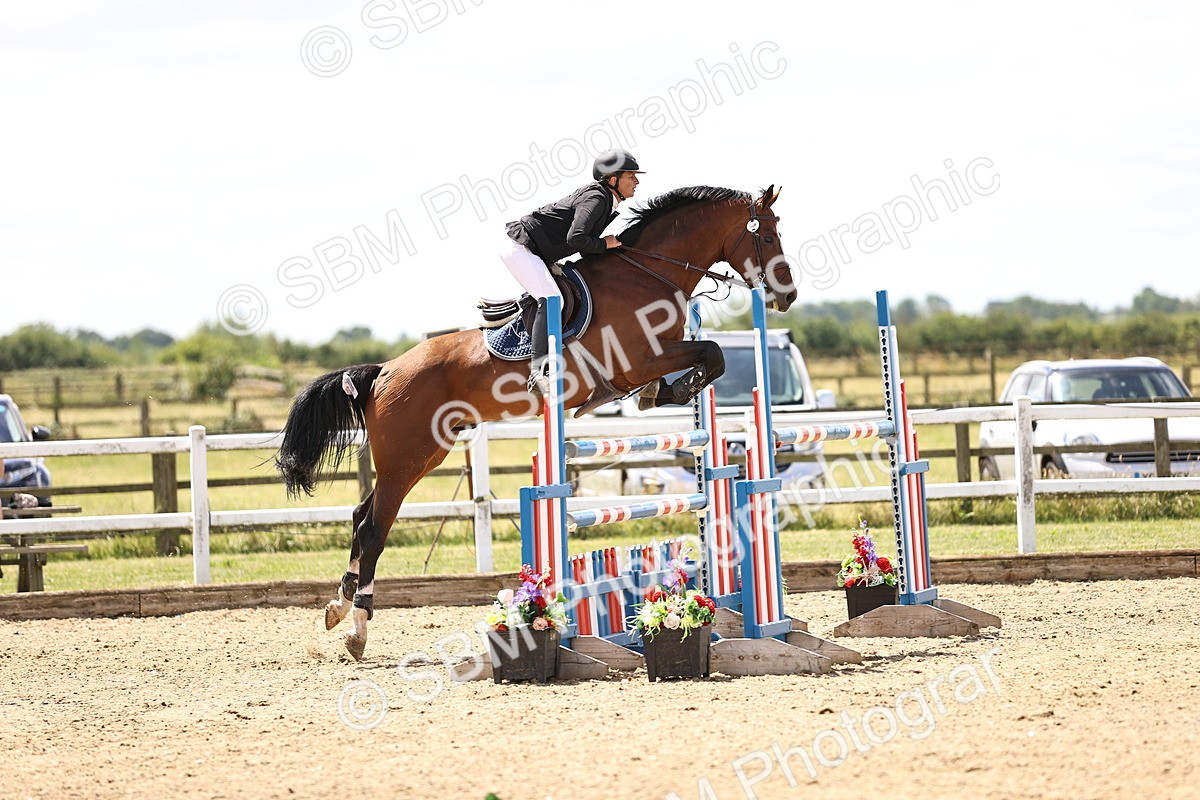 SBM_003619 - Class 22 - Senior Foxhunter 1.20m