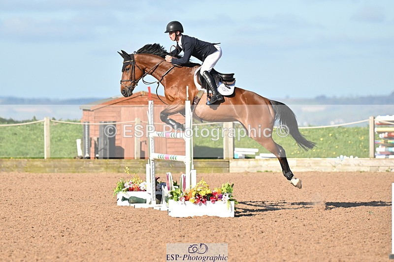 240418A-084917-01664 - Cls 21 1 Star Gold Tour 1.30m