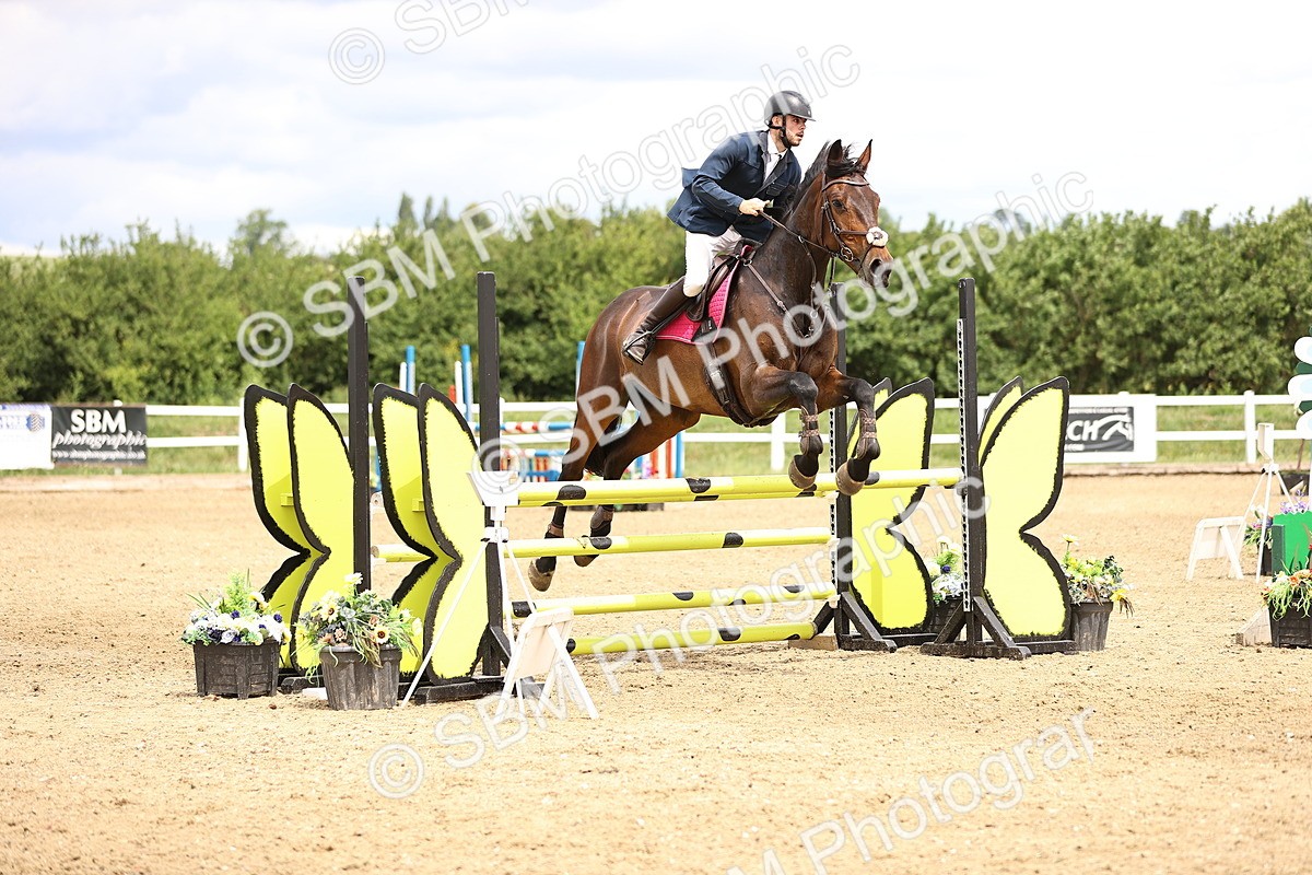 SBM_007312 - Class 18 - Senior 1.05m