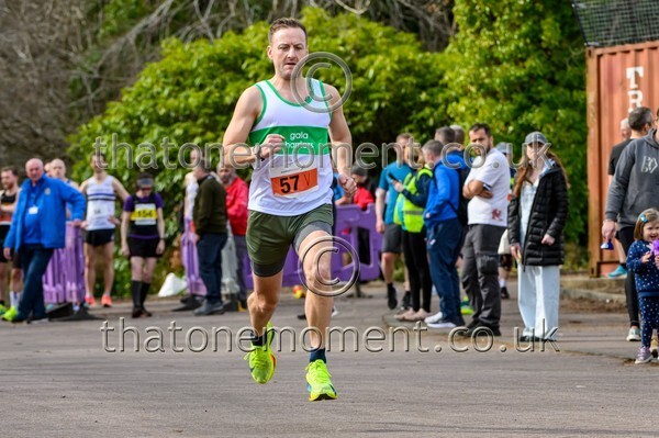Livirelays25-920274 - Male Set Three