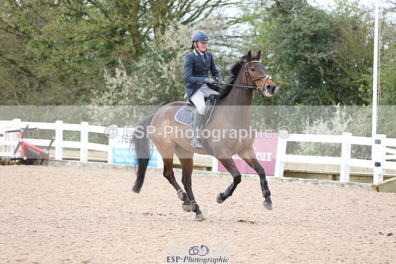 240406A-121119-03240 - Cls 21 95cm National Amateur Quali