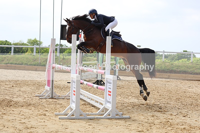 3E7A1164 - Class 13: Senior Newcomers/1.10m open