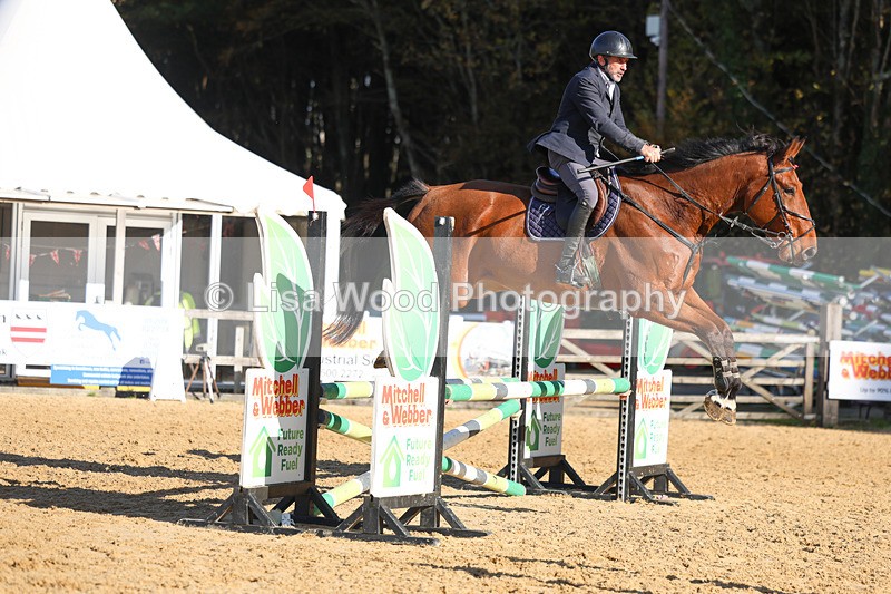 3E7A5453 - Class 4: Senior British Novice/90cm open