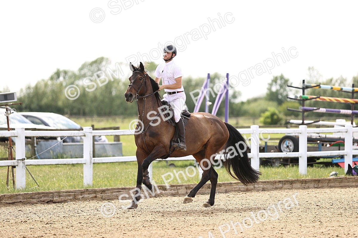 SBM_005155 - Class 12 - 1.15m Open (Members Cup)