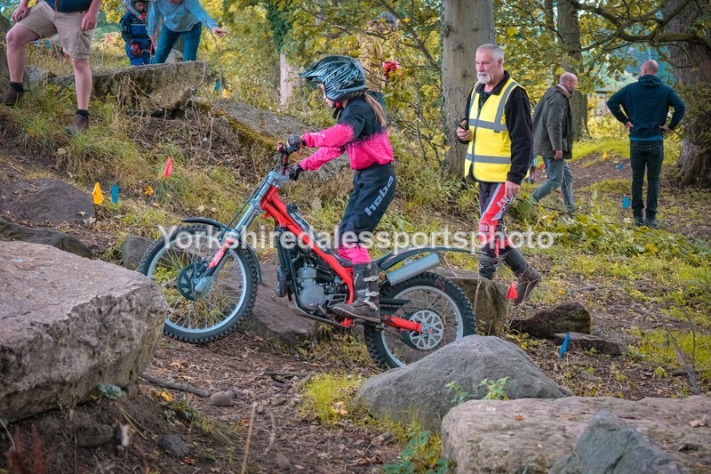 DSCF0215 - Ripon MC Trial 27/09- kids