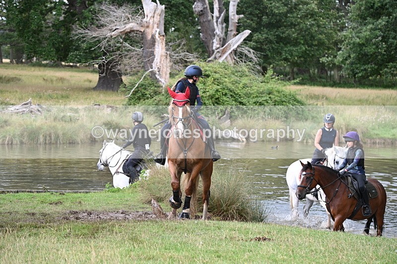 WJ7_4828 - Time at Water 13:26 to 13:59