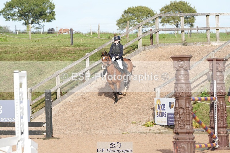 260926-161711-01393 - Cls 13 70cm Speed Derby