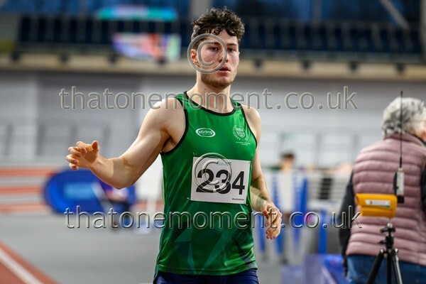 StudInd-915847 - Track Male Set Two