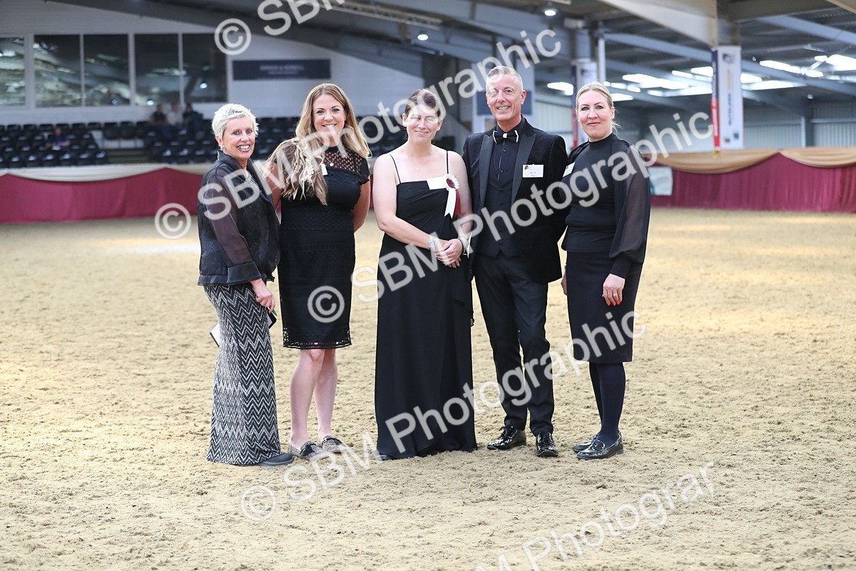 SBM_15090 - Class 501 M&M IH Supreme Final